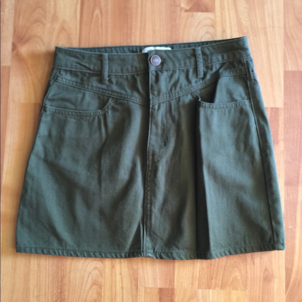 Forever 21 Mini Skirt